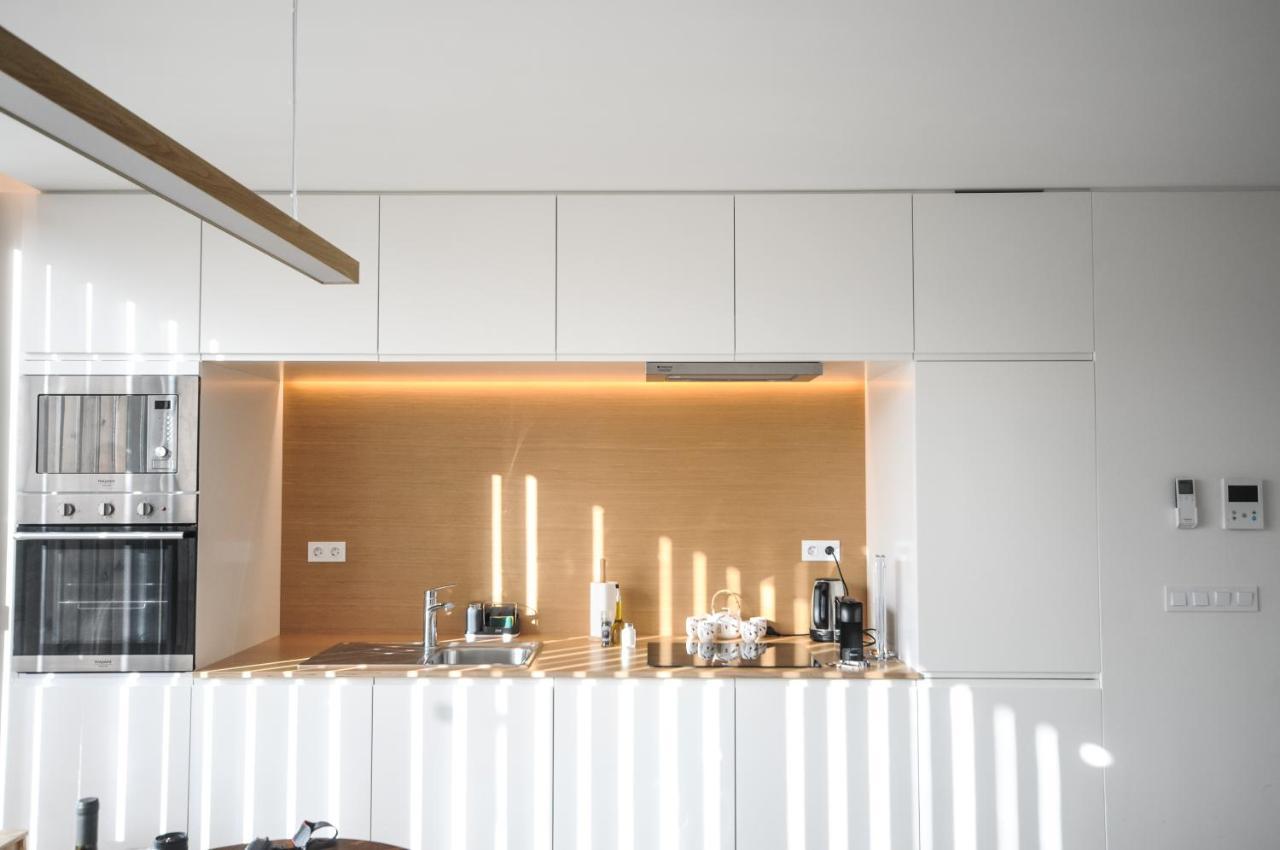 Apartment Aljube Residences Iii - Novo No Centro De Pdl *